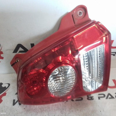 2009-2014 Suzuki Alto Left Taillight