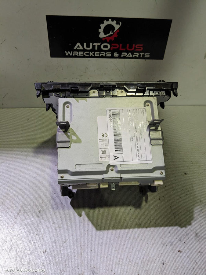 2015-2018 Subaru Forester Radio Cd Dvd Sat Tv