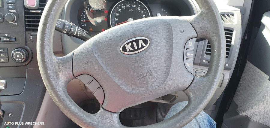 2006 Kia Carnival/grand Carnival Left Guard