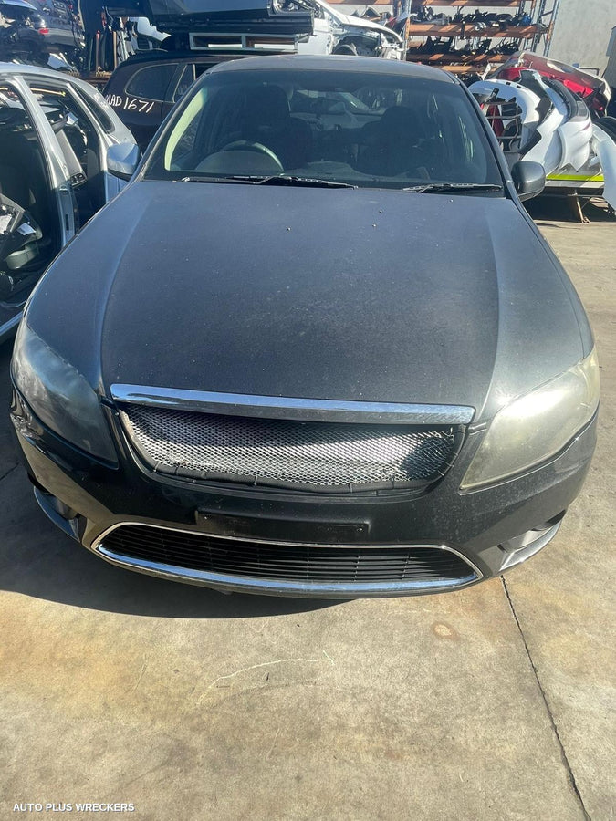 2010 Ford Falcon Right Front Door