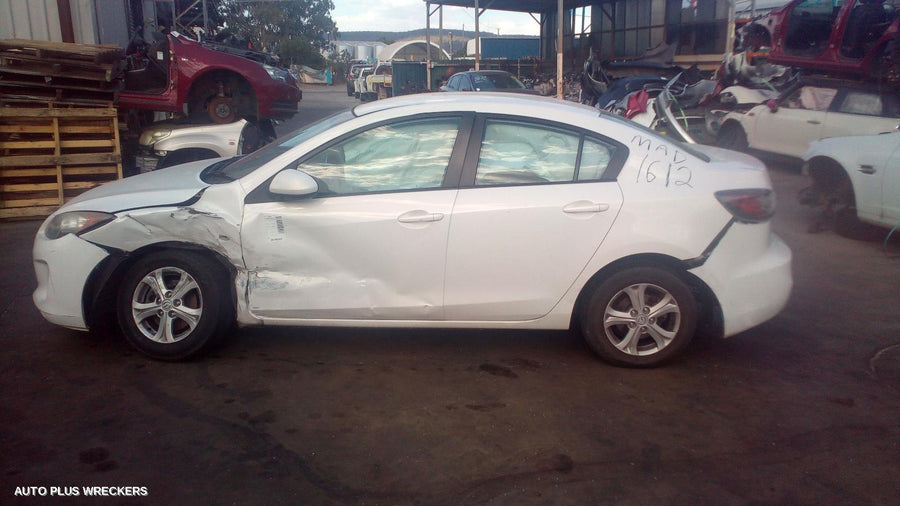 2012 Mazda 3 Right Rear 1 4 Door Glass