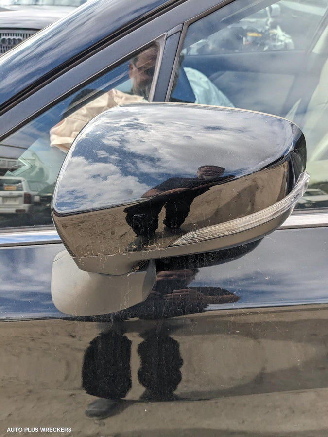 2016-2020 Subaru Impreza Right Door Mirror