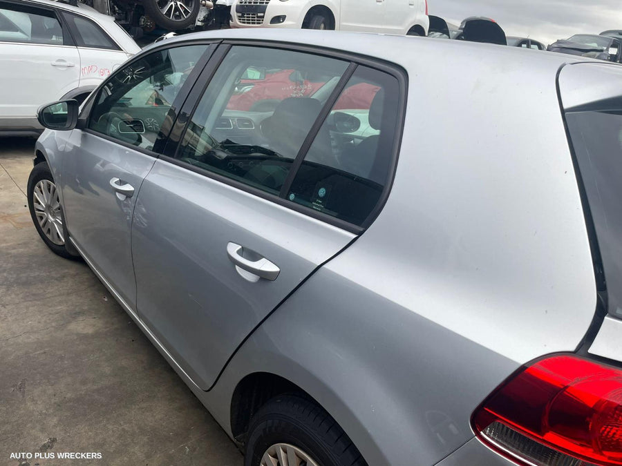 2012 Volkswagen Golf Rear Garnish