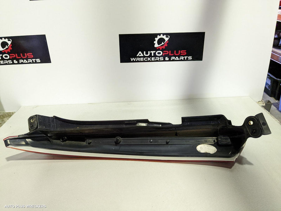 2004 Volvo Xc90 Right Taillight