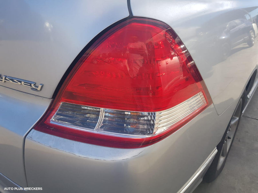 2004-2009 Honda Odyssey Left Headlamp