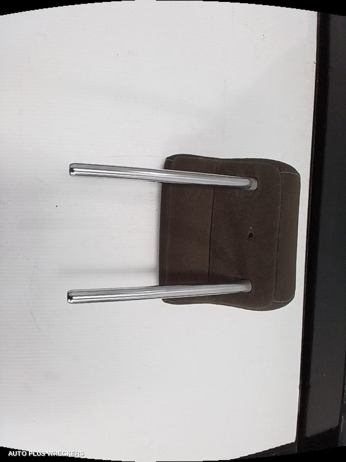 2019-2026 Mazda 2 Headrest