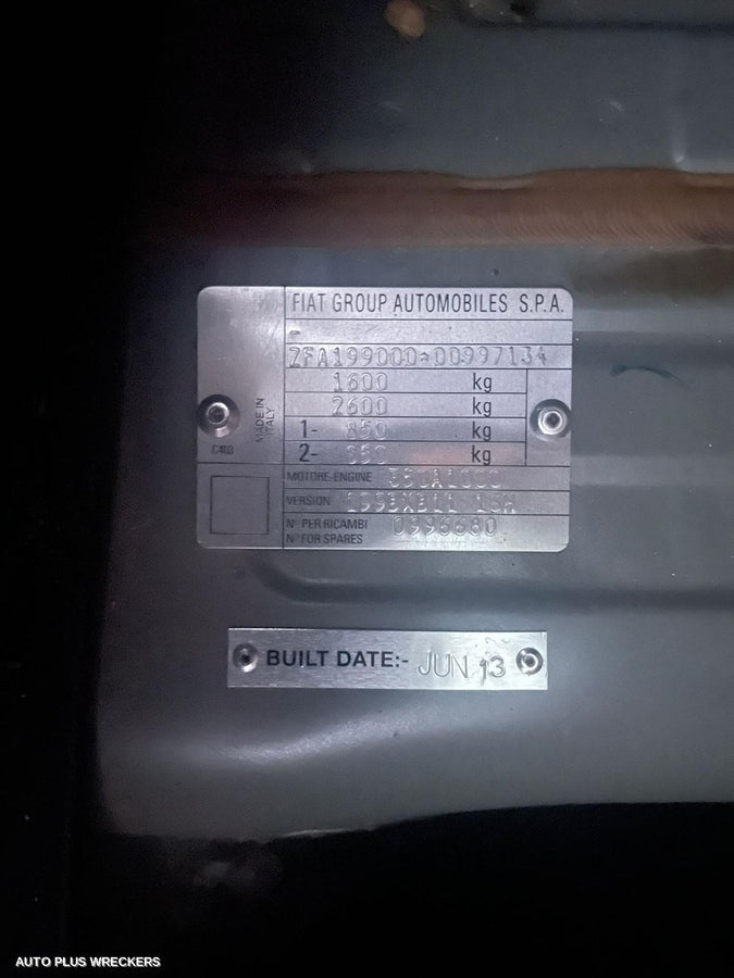 2014 Fiat Punto Right Rear Door Window