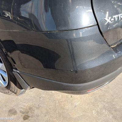 2014-2017 Nissan Xtrail Rear Garnish