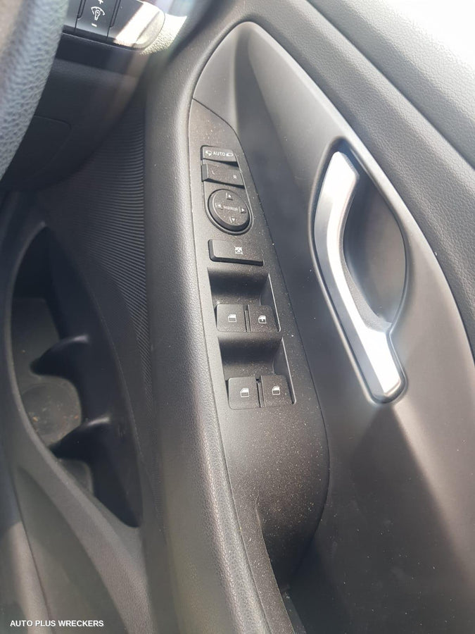 2017 Hyundai I30 Heater Ac Controls