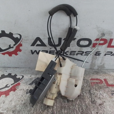 2012-2020 Holden Colorado Door Boot Gate Lock