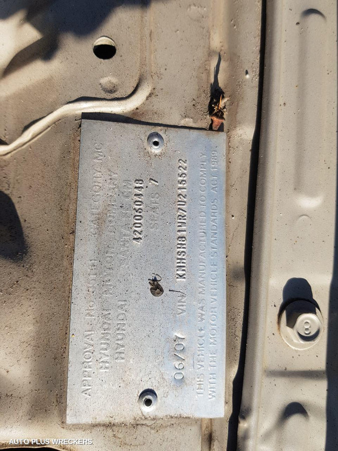 2007 Hyundai Santa Fe Left Taillight