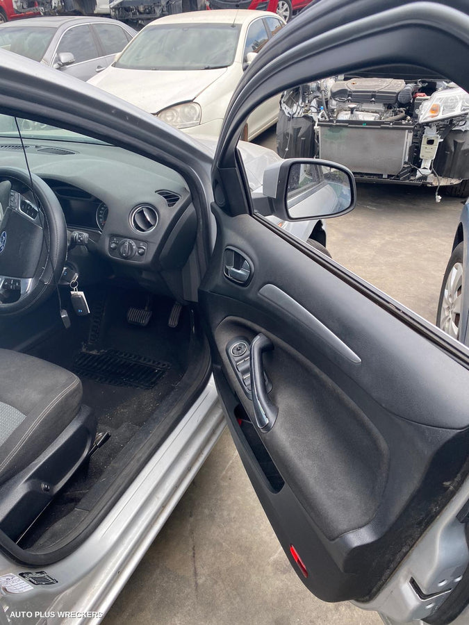 2010 Ford Mondeo Radio Cd Dvd Sat Tv