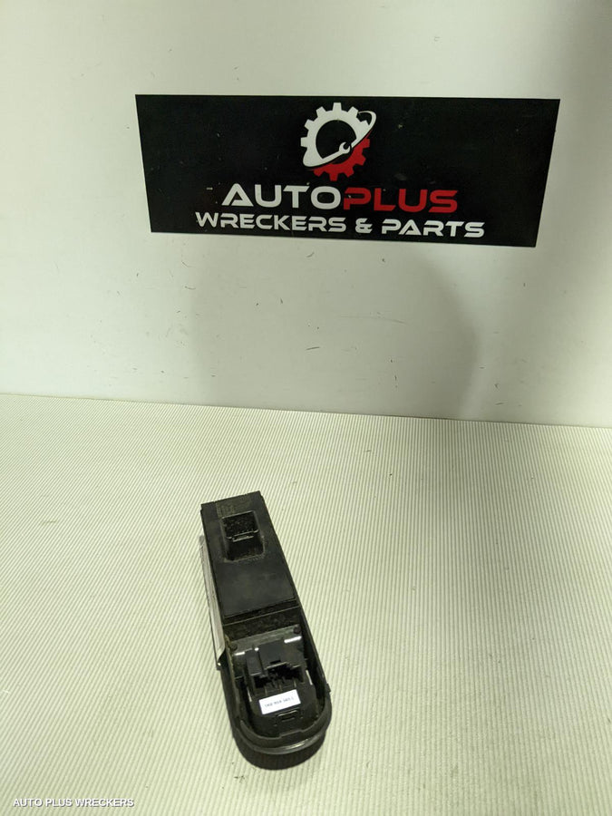 2009 Volkswagen Golf Pwr Dr Wind Switch