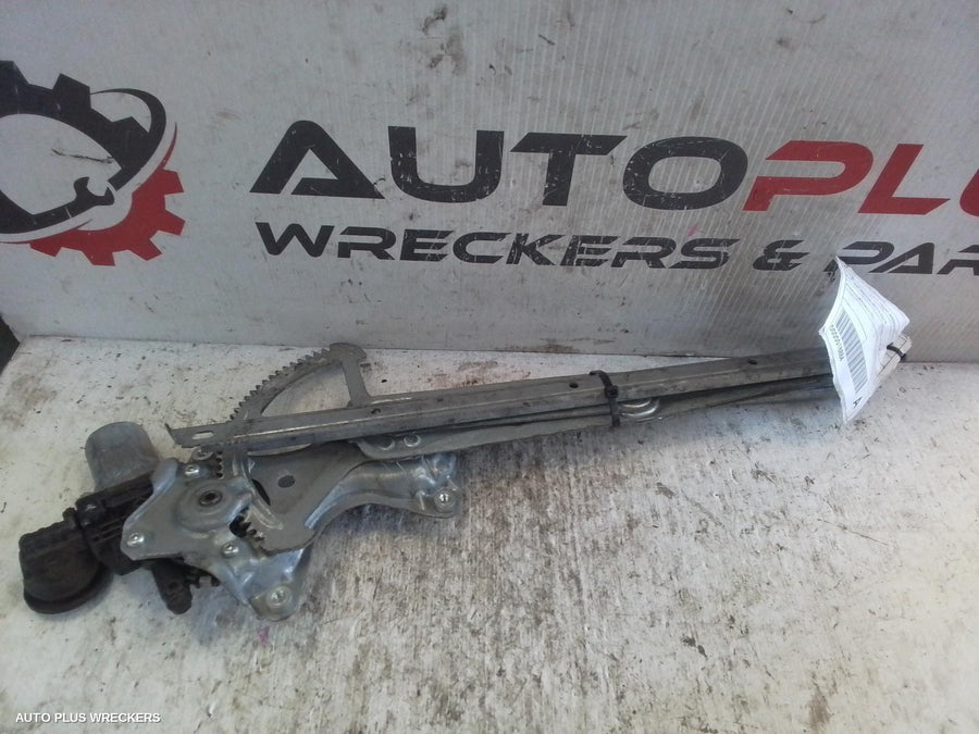 2014-2018 Toyota Corolla Left Front Window Reg Motor