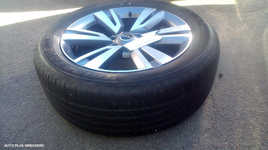 2023 Isuzu Mu-x Wheel Mag