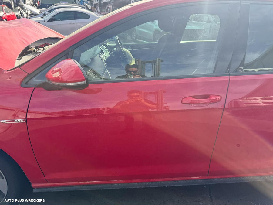 2015 Volkswagen Golf Door Trim