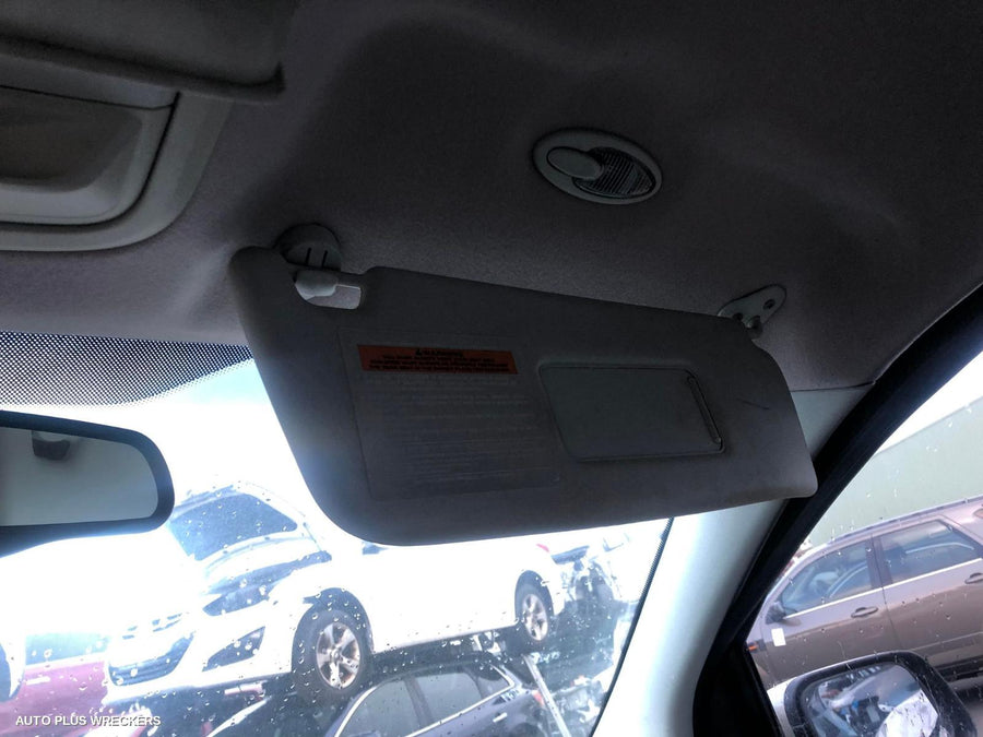 2006 Ford Territory Antenna