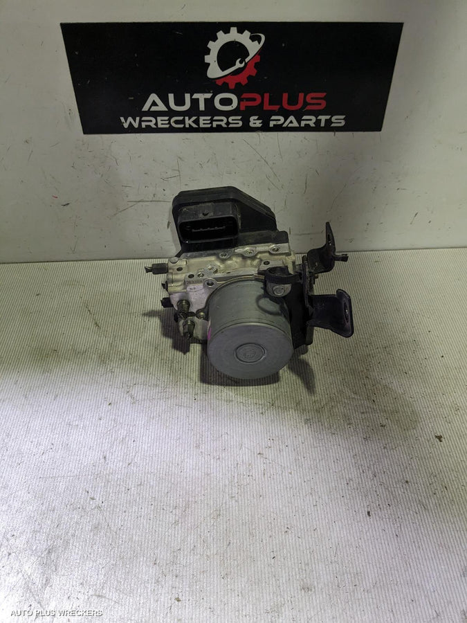 2008-2012 Mazda 6 Abs Pump Modulator