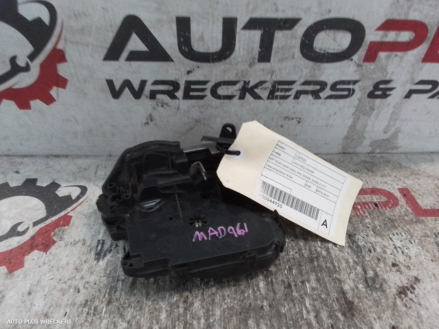 2005-2012 Bmw 3 Series Door Boot Gate Lock