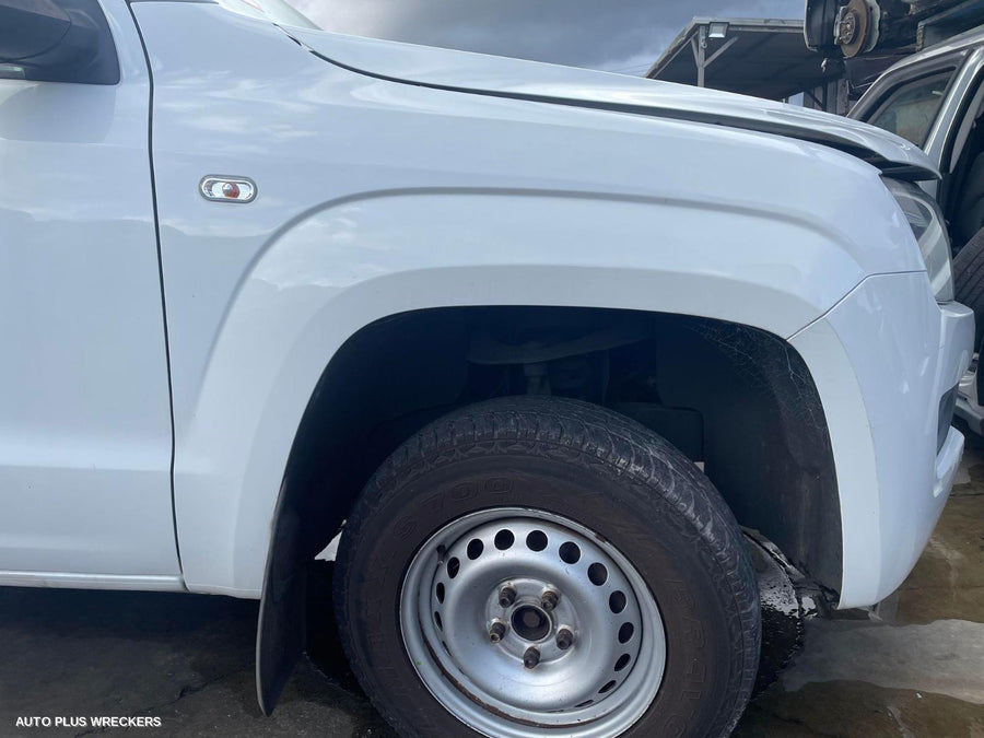 2016 Volkswagen Amarok Right Front Window Reg Motor