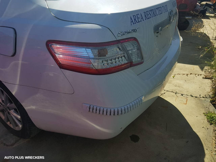 2011 Toyota Camry Grille