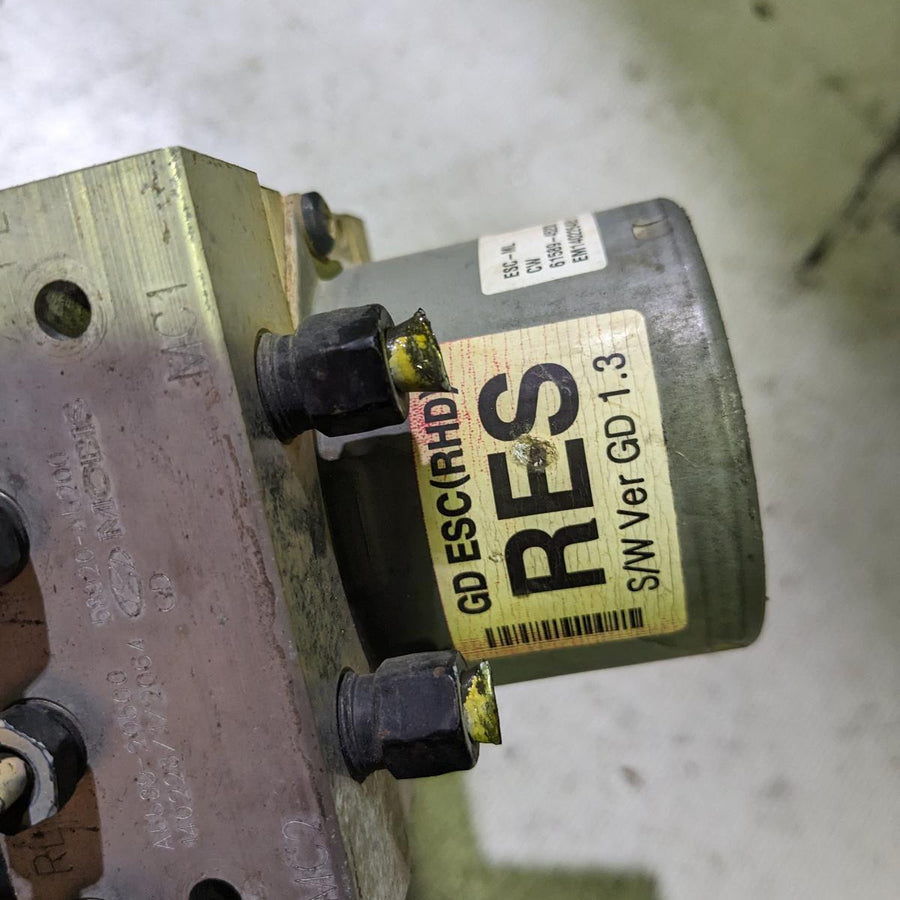 2012-2017 Hyundai I30 Abs Pump Modulator