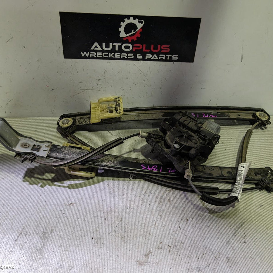 2020-2026 Volkswagen T-cross Right Front Window Reg Motor