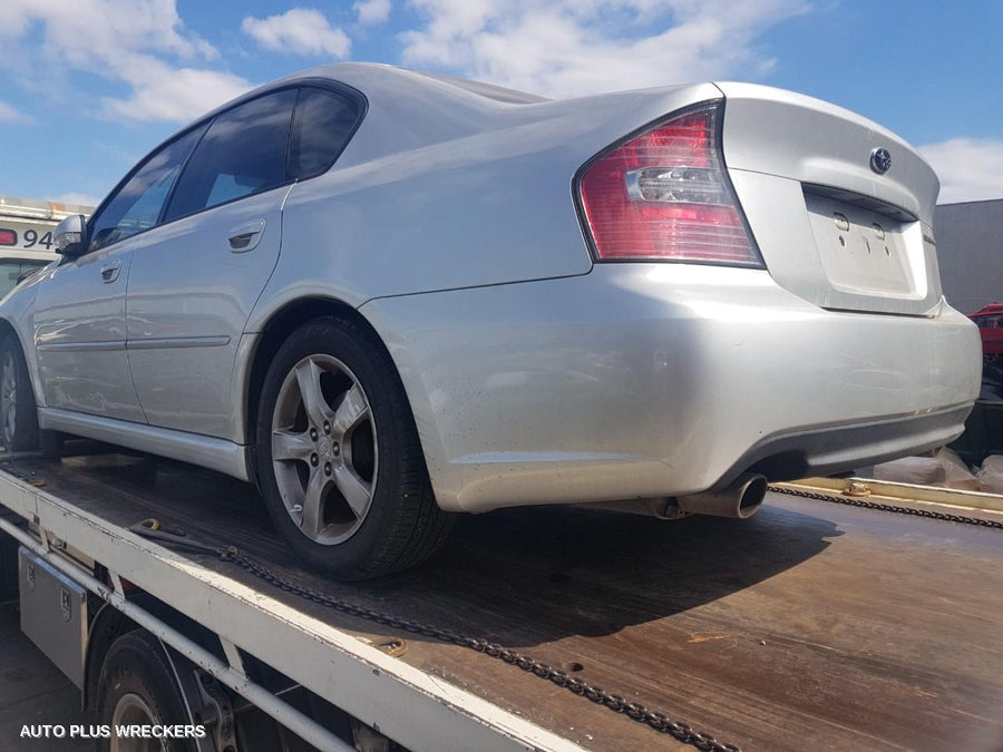2004 Subaru Liberty Right Taillight