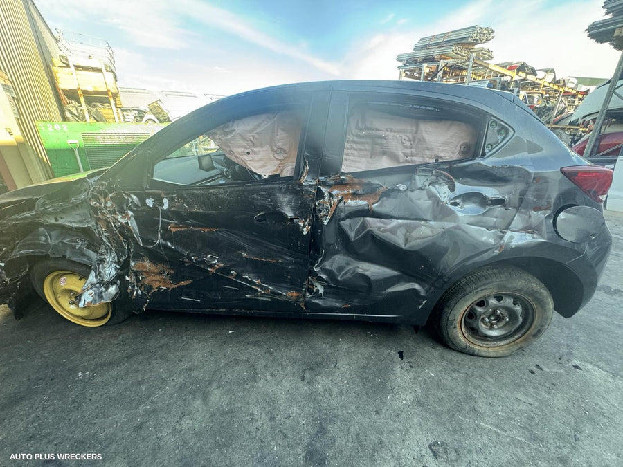 2023 Mazda 2 Right Rear Door Sliding