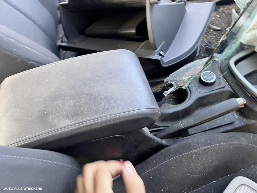 2017 Holden Colorado Misc Switch Relay