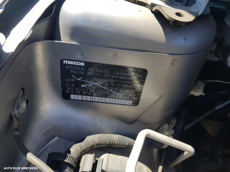 2009 Mazda 2 Left Rear Door Window