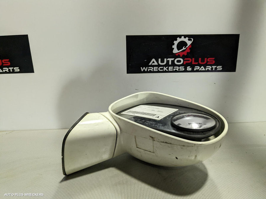 2005-2012 Ssangyong Stavic Right Door Mirror