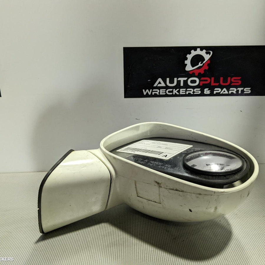 2005-2012 Ssangyong Stavic Right Door Mirror