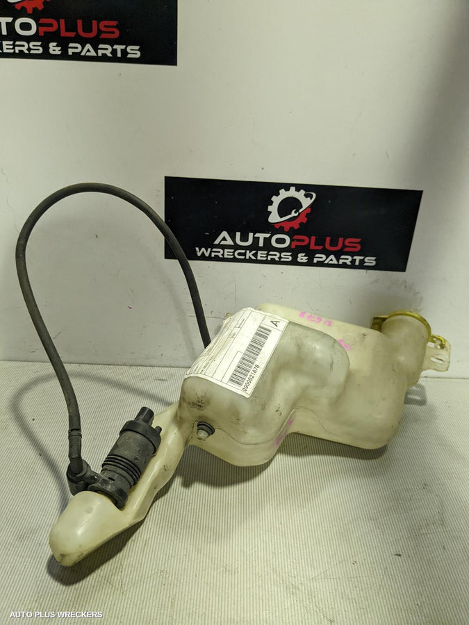 2007 Dodge Caliber Washer Bottle