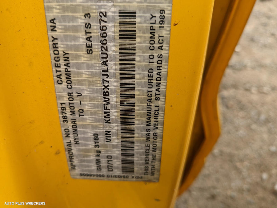 2010 Hyundai Iload/imax Left Rear Door Sliding