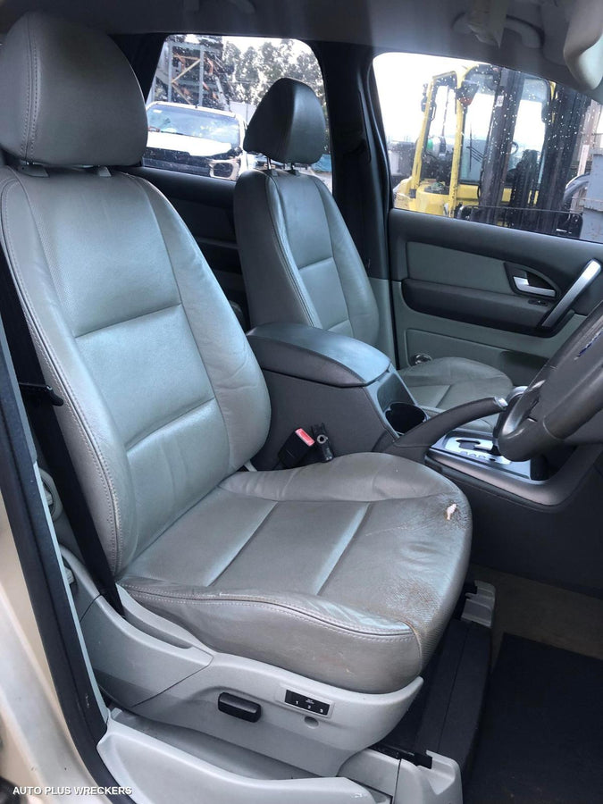 2006 Ford Territory Left Rear Door Window