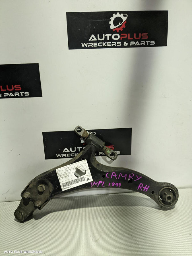2013 TOYOTA CAMRY RIGHT FRONT LOWER CONTROL ARM