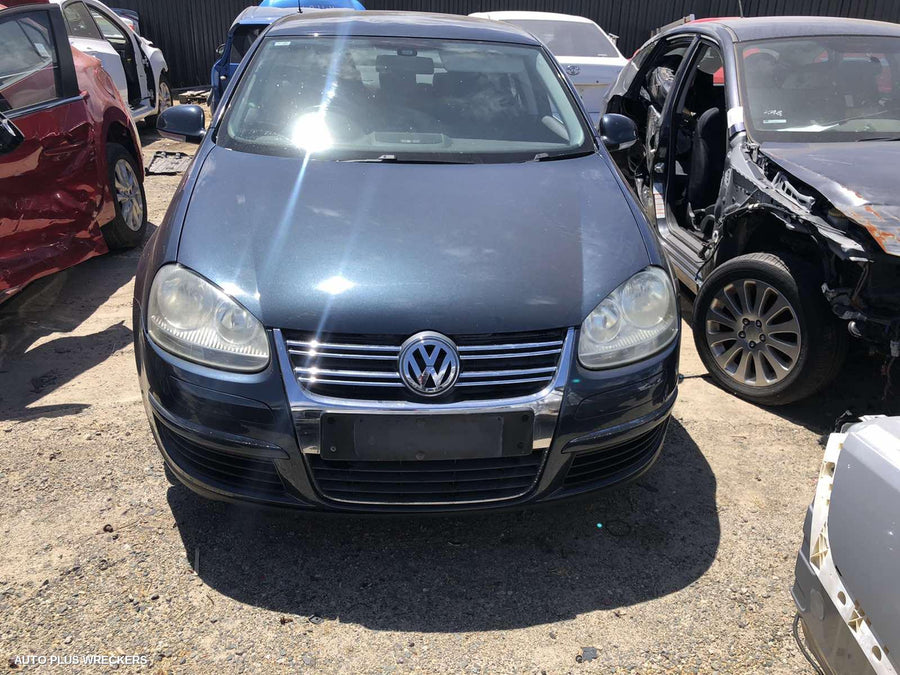 2009 Volkswagen Jetta Right Front Window Reg Motor