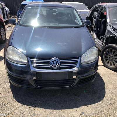 2009 Volkswagen Jetta Left Front Window Reg Motor