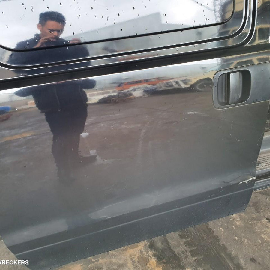 2007-2021 Hyundai Iload/imax Right Rear Door Sliding