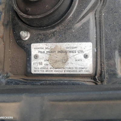 2012 SUBARU LIBERTY DOOR HANDLE