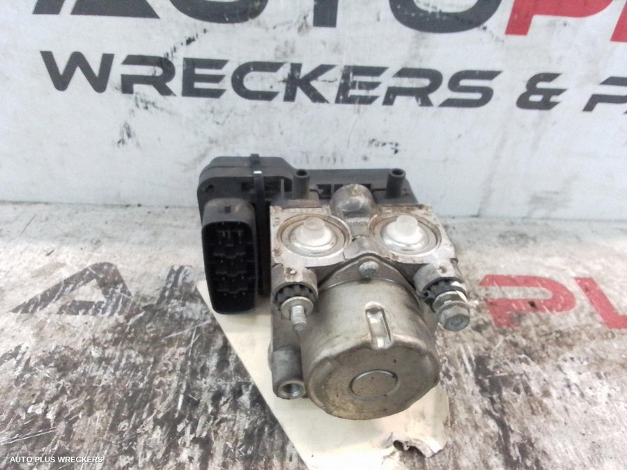 2005-2008 Toyota Yaris Abs Pump Modulator