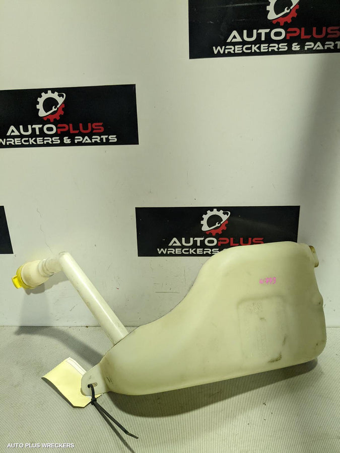 2012 Renault Megane Washer Bottle