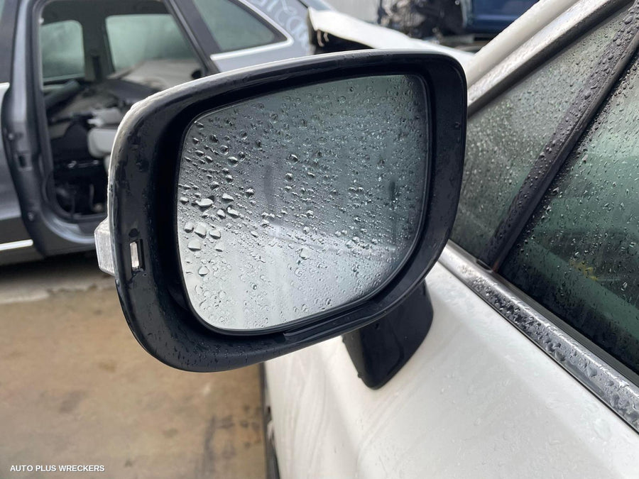 2019 Subaru Outback Left Front Door Window