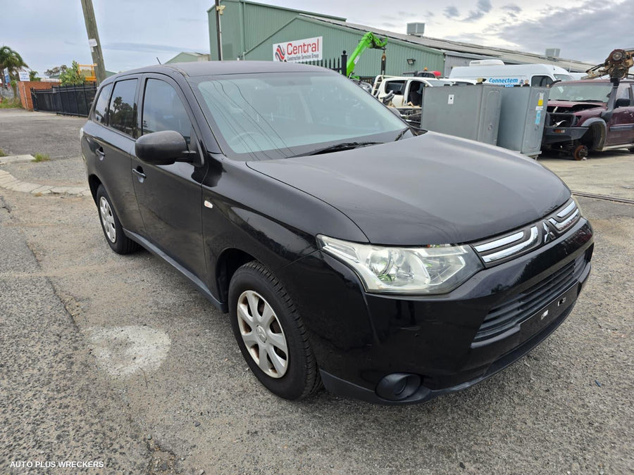 2012-2016 Mitsubishi Outlander Washer Bottle