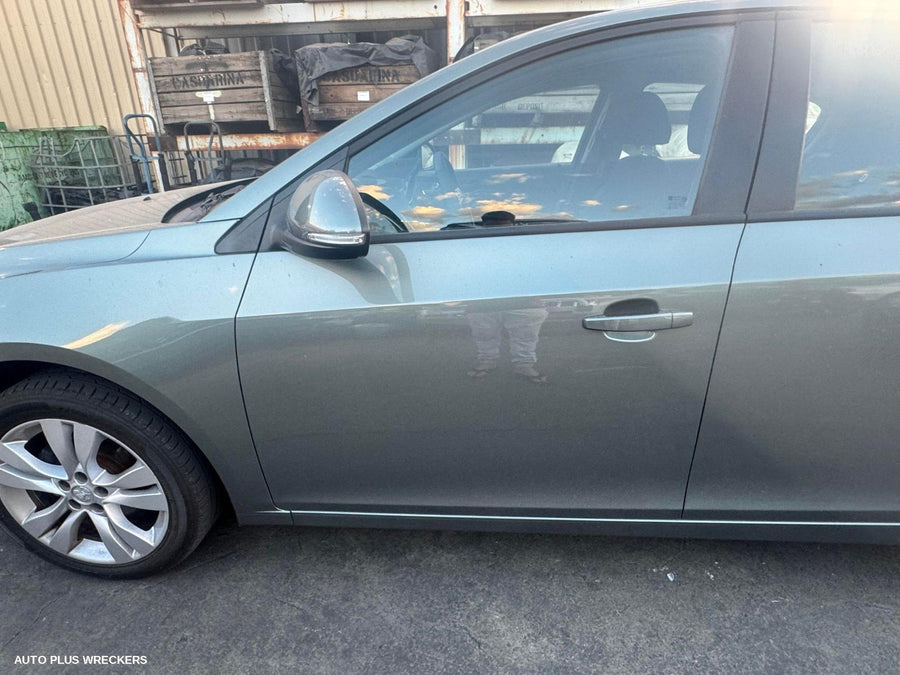 2015 Holden Cruze Left Rear Door Sliding