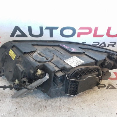 2007-2012 Volvo S40 Right Headlamp