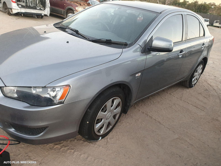 2013 Mitsubishi Lancer Instrument Cluster