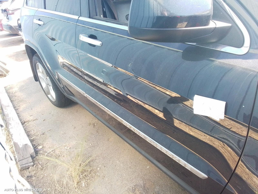 2012 Jeep Grandcherokee Left Front Door