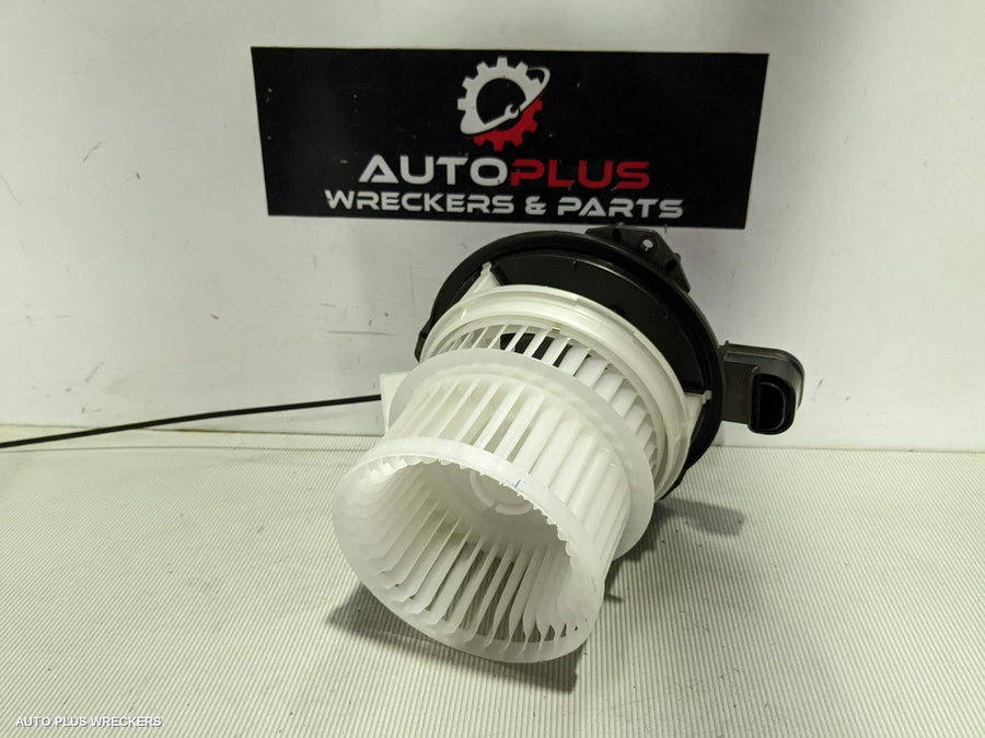 2020 Toyota Corolla Heater Fan Motor
